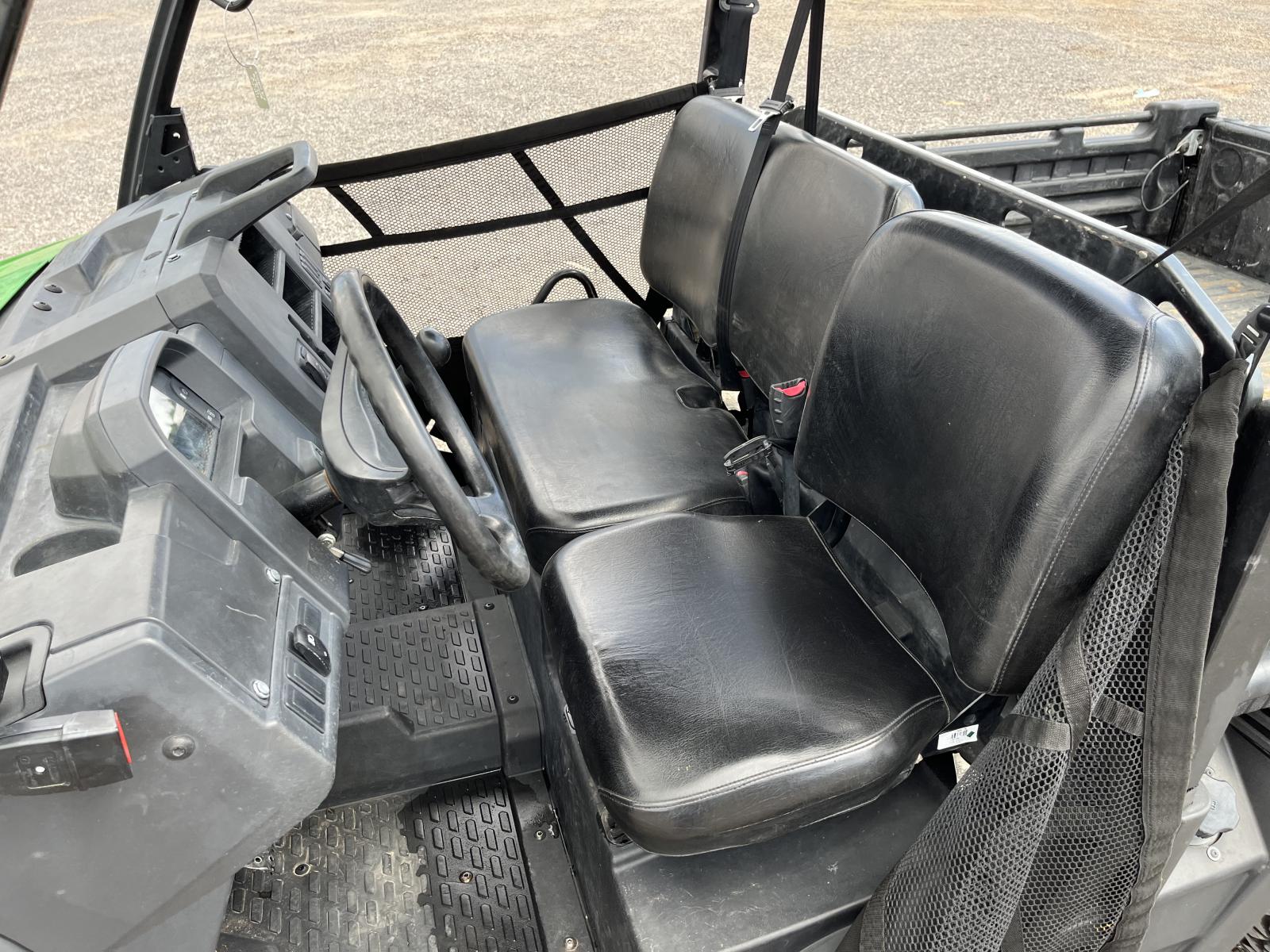 ./imagenes/INVOICE/2019/18253/JOHN DEERE XUV835E (3).JPG